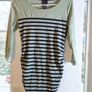Oh Baby by Motherhood striped tunic medium